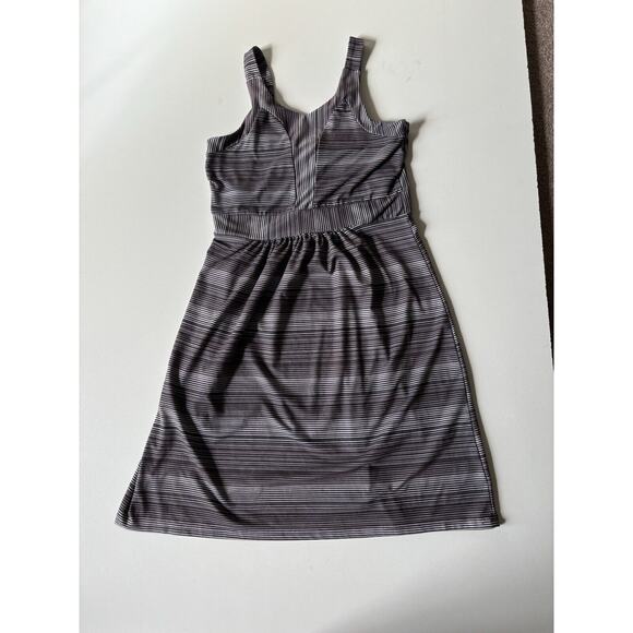 Tehama S Athletic Dress Shelf Bra Straps Tank Stripe Stretch Golf Beach Outdoor - Picture 4 of 9